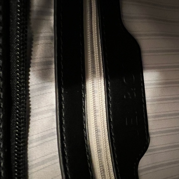 Jen & Co. black shimmer neoprene medium crossbody NWOT - Picture 10 of 13